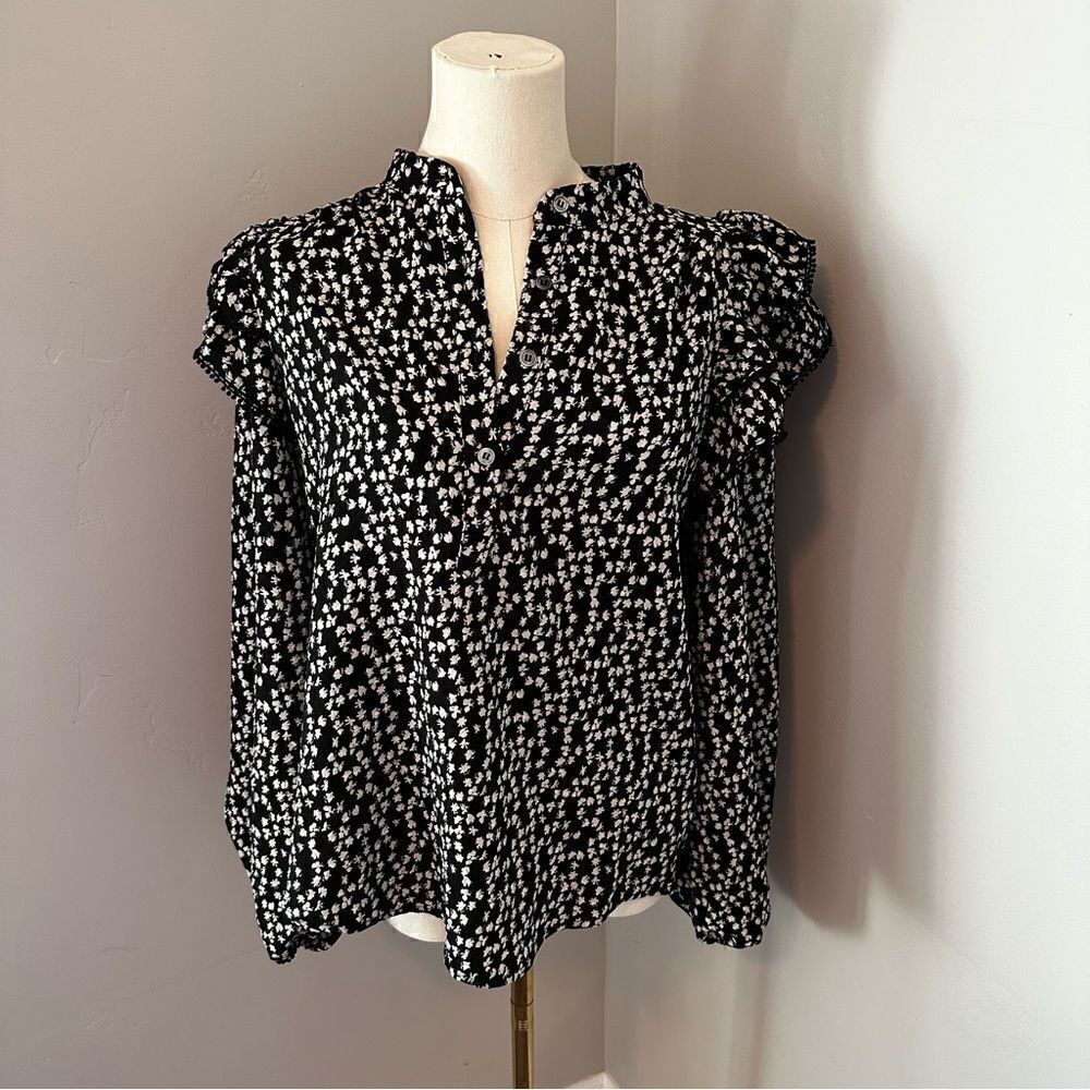 [Frnch] Black & White Blouse - Size Medium‎